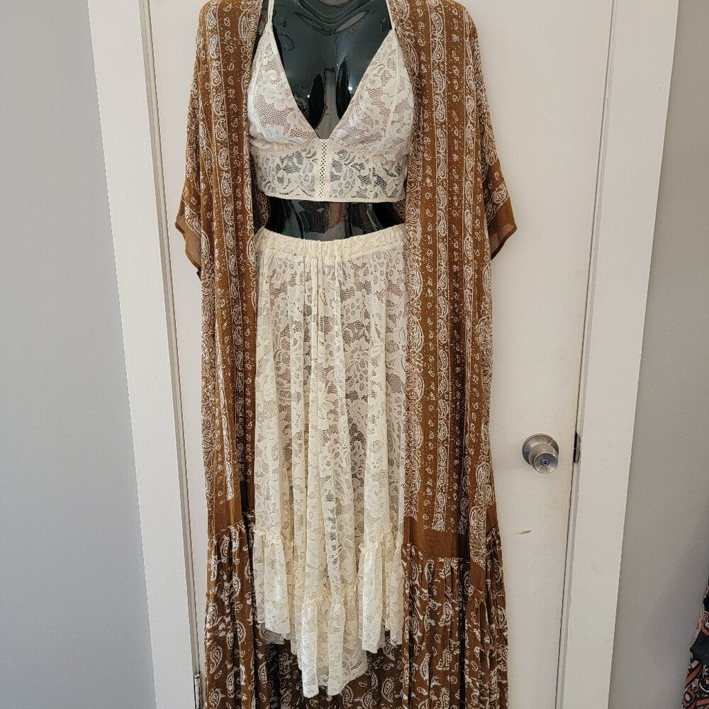 Joyfolie Leo Set Skirt & Bralette Style Top Beautiful For Romantic Occasions - Picture 2 of 11